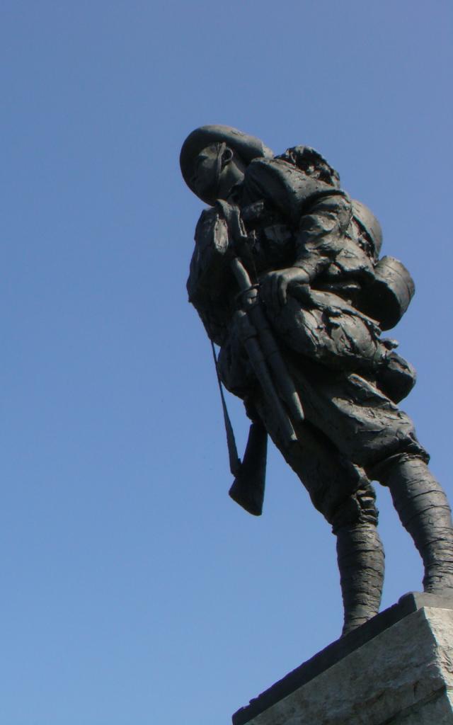 Canadees Monument Bullecourt